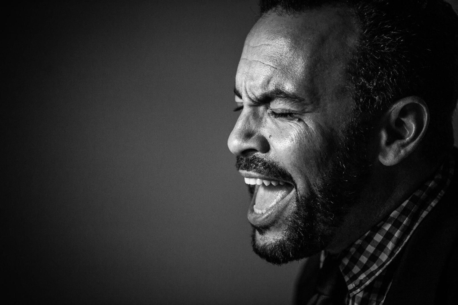 Bruce Ykanji danseur poppeur fondateur Juste Debout sur scène internationale